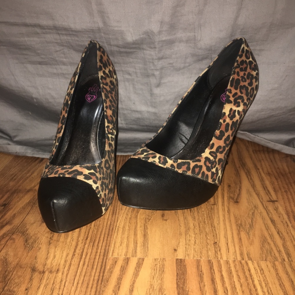 Torrid Cheetah Print Platform Pumps